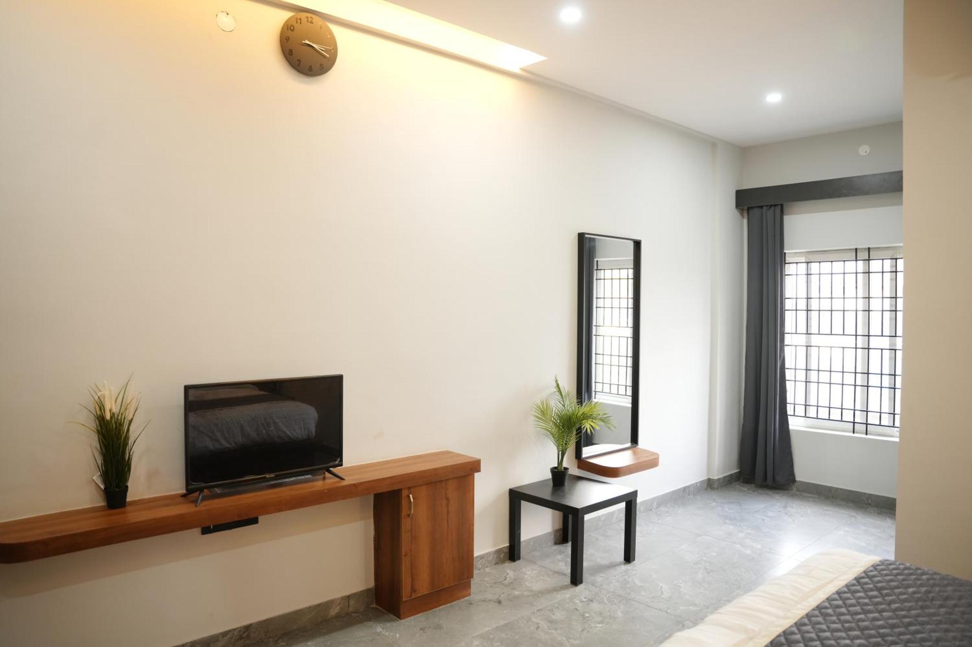 Sarvam Residency Hotel Sagar  Exterior photo